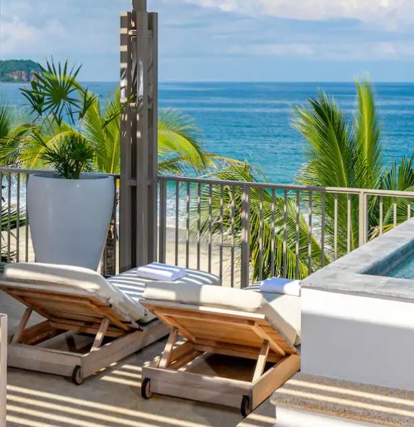 Conrad Punta de Mita